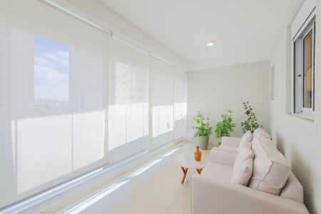 Apartamento para alugar com 40m², 1 quarto e 1 vaga Apartamento para alugar com 40m², 1 quarto e 1 vagaVaranda