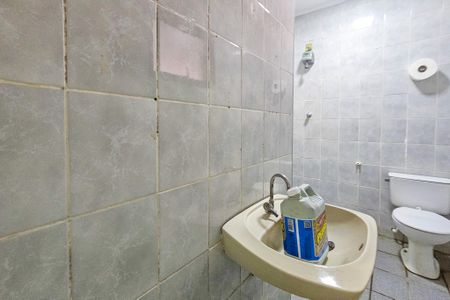 Apartamento para alugar com 50m², 1 quarto e sem vaga Apartamento para alugar com 50m², 1 quarto e sem vagaBanheiro da Suíte