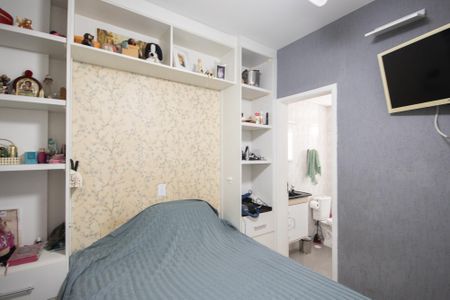 Apartamento à venda com 69m², 2 quartos e 2 vagas Apartamento à venda com 69m², 2 quartos e 2 vagasSuíte