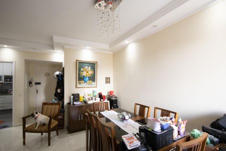 Apartamento à venda com 69m², 2 quartos e 2 vagas Apartamento à venda com 69m², 2 quartos e 2 vagasSala