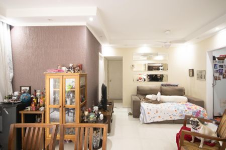 Apartamento à venda com 69m², 2 quartos e 2 vagas Apartamento à venda com 69m², 2 quartos e 2 vagasSala