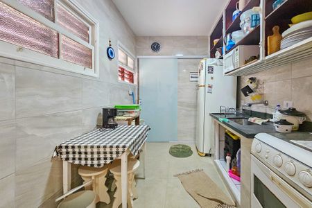 Apartamento para alugar com 55m², 2 quartos e 1 vaga Apartamento para alugar com 55m², 2 quartos e 1 vagaCozinha