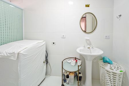 Apartamento para alugar com 55m², 2 quartos e 1 vaga Apartamento para alugar com 55m², 2 quartos e 1 vagaBanheiro