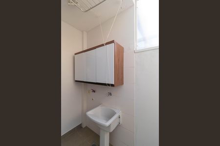 Casa de condomínio à venda com 138m², 3 quartos e 2 vagas Casa de condomínio à venda com 138m², 3 quartos e 2 vagasÁrea de Serviço