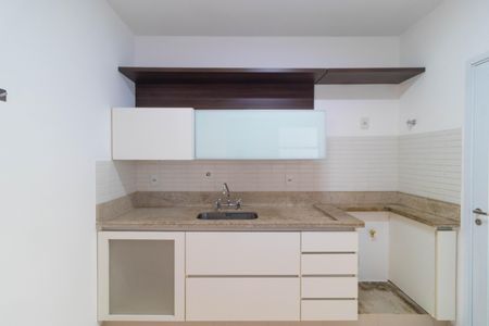 Casa de condomínio à venda com 138m², 3 quartos e 2 vagas Casa de condomínio à venda com 138m², 3 quartos e 2 vagasCozinha