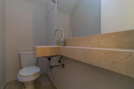 Casa de condomínio à venda com 138m², 3 quartos e 2 vagas Casa de condomínio à venda com 138m², 3 quartos e 2 vagasLavabo