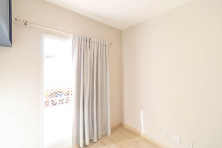 Casa de condomínio à venda com 138m², 3 quartos e 2 vagas Casa de condomínio à venda com 138m², 3 quartos e 2 vagasSuíte