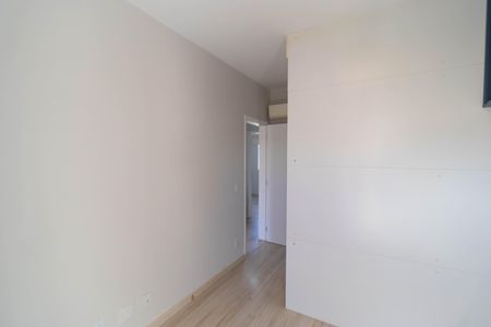 Casa de condomínio à venda com 138m², 3 quartos e 2 vagas Casa de condomínio à venda com 138m², 3 quartos e 2 vagasSuíte