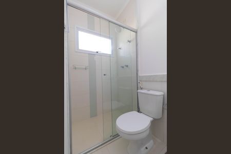 Casa de condomínio à venda com 138m², 3 quartos e 2 vagas Casa de condomínio à venda com 138m², 3 quartos e 2 vagasBanheiro