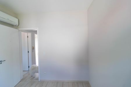 Casa de condomínio à venda com 138m², 3 quartos e 2 vagas Casa de condomínio à venda com 138m², 3 quartos e 2 vagasQuarto 01