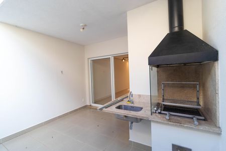 Casa de condomínio à venda com 138m², 3 quartos e 2 vagas Casa de condomínio à venda com 138m², 3 quartos e 2 vagasVaranda com Churrasqueira