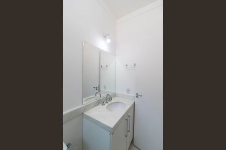 Casa de condomínio à venda com 138m², 3 quartos e 2 vagas Casa de condomínio à venda com 138m², 3 quartos e 2 vagasBanheiro da Suíte