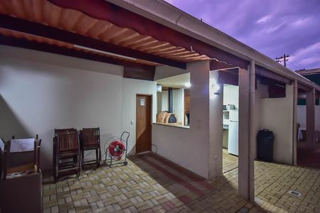 Apartamento para alugar com 48m², 2 quartos e 1 vaga Apartamento para alugar com 48m², 2 quartos e 1 vagaChurrasqueira