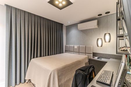 Apartamento à venda com 240m², 3 quartos e 3 vagas Apartamento à venda com 240m², 3 quartos e 3 vagasQuarto 1