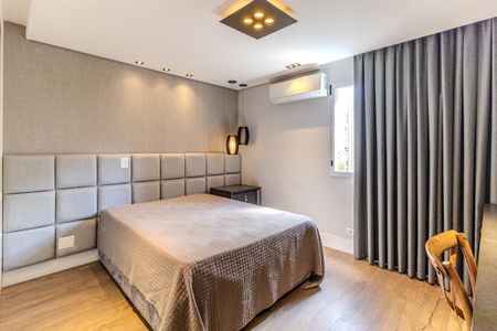 Apartamento à venda com 240m², 3 quartos e 3 vagas Apartamento à venda com 240m², 3 quartos e 3 vagasQuarto 2