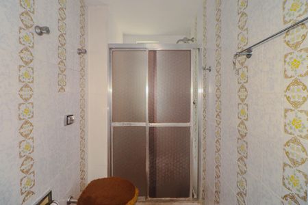 Apartamento à venda com 164m², 3 quartos e 2 vagas Apartamento à venda com 164m², 3 quartos e 2 vagasBanheiro Social