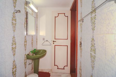 Apartamento à venda com 164m², 3 quartos e 2 vagas Apartamento à venda com 164m², 3 quartos e 2 vagasBanheiro da Suíte