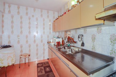 Apartamento à venda com 164m², 3 quartos e 2 vagas Apartamento à venda com 164m², 3 quartos e 2 vagasCozinha