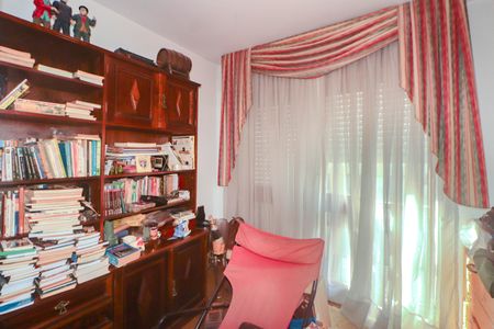 Apartamento à venda com 164m², 3 quartos e 2 vagas Apartamento à venda com 164m², 3 quartos e 2 vagasQuarto 1