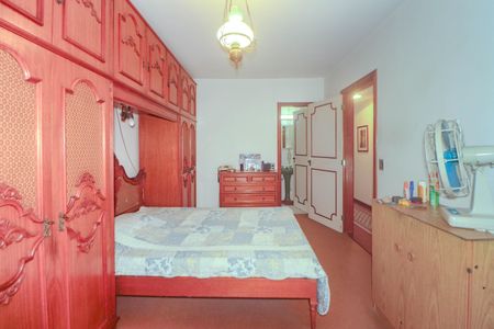 Apartamento à venda com 164m², 3 quartos e 2 vagas Apartamento à venda com 164m², 3 quartos e 2 vagasSuíte