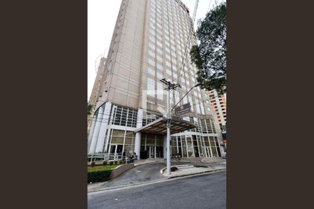 Apartamento para alugar com 34m², 1 quarto e sem vaga Apartamento para alugar com 34m², 1 quarto e sem vagaFachada