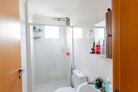 Apartamento para alugar com 50m², 2 quartos e 1 vaga Apartamento para alugar com 50m², 2 quartos e 1 vagaBanheiro