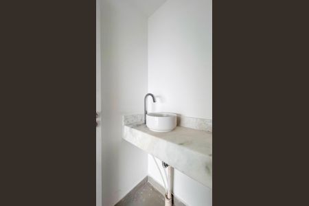 Apartamento para alugar com 121m², 3 quartos e 2 vagas Apartamento para alugar com 121m², 3 quartos e 2 vagasLavabo