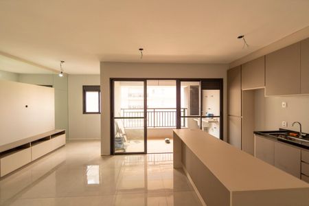 Apartamento para alugar com 69m², 2 quartos e 2 vagas Apartamento para alugar com 69m², 2 quartos e 2 vagasSala/Cozinha