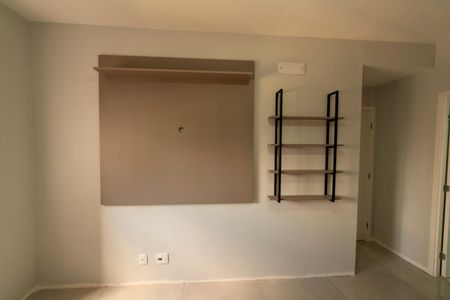 Apartamento para alugar com 69m², 2 quartos e 2 vagas Apartamento para alugar com 69m², 2 quartos e 2 vagasSuite