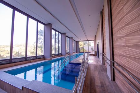 Apartamento para alugar com 69m², 2 quartos e 2 vagas Apartamento para alugar com 69m², 2 quartos e 2 vagasÁrea comum - Piscina aquecida