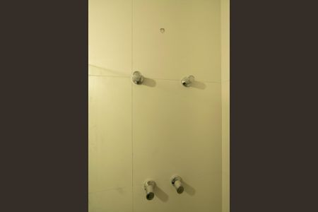 Apartamento para alugar com 69m², 2 quartos e 2 vagas Apartamento para alugar com 69m², 2 quartos e 2 vagasBanheiro da Suíte