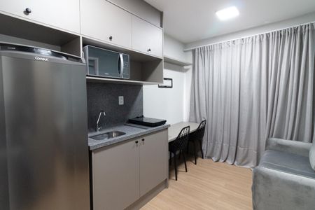 Apartamento para alugar com 24m², 1 quarto e sem vaga Apartamento para alugar com 24m², 1 quarto e sem vagaSala/Cozinha