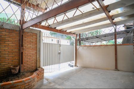 Casa à venda com 105m², 2 quartos e 1 vaga Casa à venda com 105m², 2 quartos e 1 vagaGaragem