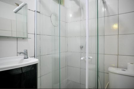 Casa à venda com 105m², 2 quartos e 1 vaga Casa à venda com 105m², 2 quartos e 1 vagaBanheiro