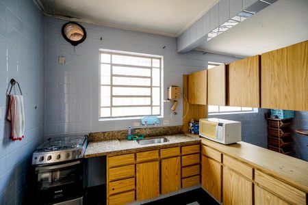 Casa à venda com 251m², 3 quartos e 5 vagas Casa à venda com 251m², 3 quartos e 5 vagasCozinha