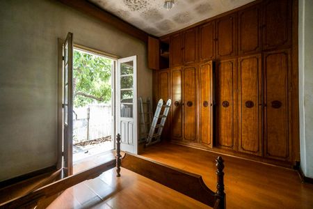 Casa à venda com 251m², 3 quartos e 5 vagas Casa à venda com 251m², 3 quartos e 5 vagasQuarto 03