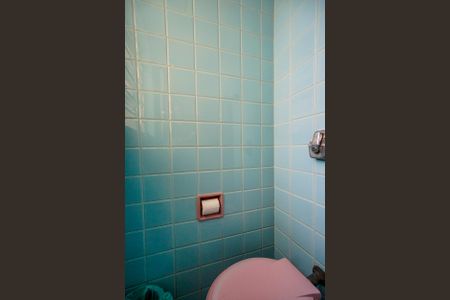 Casa à venda com 251m², 3 quartos e 5 vagas Casa à venda com 251m², 3 quartos e 5 vagasBanheiro