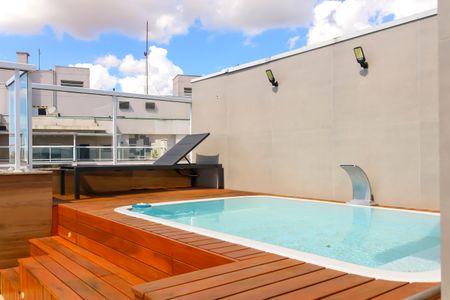 Apartamento à venda com 139m², 3 quartos e 1 vaga Apartamento à venda com 139m², 3 quartos e 1 vagaTerraço