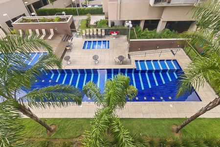 Apartamento à venda com 139m², 3 quartos e 1 vaga Apartamento à venda com 139m², 3 quartos e 1 vagaÁrea comum - Piscina