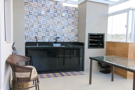 Apartamento à venda com 139m², 3 quartos e 1 vaga Apartamento à venda com 139m², 3 quartos e 1 vagaTerraço