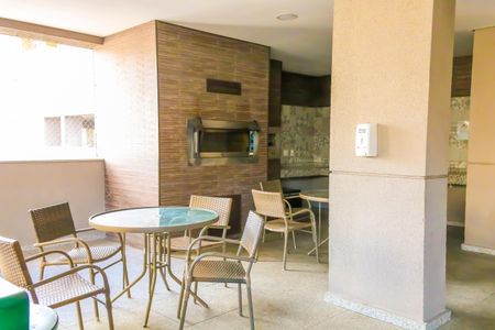 Apartamento à venda com 139m², 3 quartos e 1 vaga Apartamento à venda com 139m², 3 quartos e 1 vagaÁrea comum - Churrasqueira