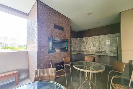 Apartamento à venda com 139m², 3 quartos e 1 vaga Apartamento à venda com 139m², 3 quartos e 1 vagaÁrea comum - Churrasqueira