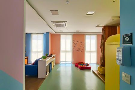 Apartamento à venda com 139m², 3 quartos e 1 vaga Apartamento à venda com 139m², 3 quartos e 1 vagaÁrea comum - Brinquedoteca