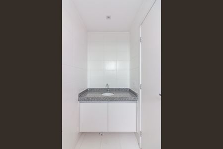 Apartamento para alugar com 55m², 2 quartos e 1 vaga Apartamento para alugar com 55m², 2 quartos e 1 vagaBanheiro da Suíte