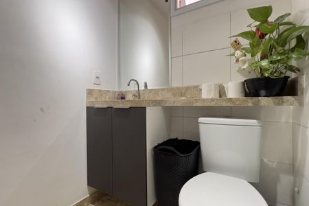 Apartamento para alugar com 55m², 2 quartos e 1 vaga Apartamento para alugar com 55m², 2 quartos e 1 vagaBanheiro da Suíte