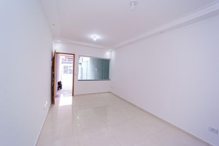 Sala de casa à venda com 3 quartos, 109m² em Vila Nhocuné, São Paulo