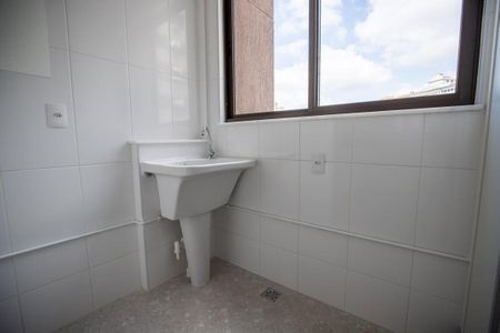 Apartamento à venda com 66m², 2 quartos e 2 vagas Apartamento à venda com 66m², 2 quartos e 2 vagasÁrea de Serviço