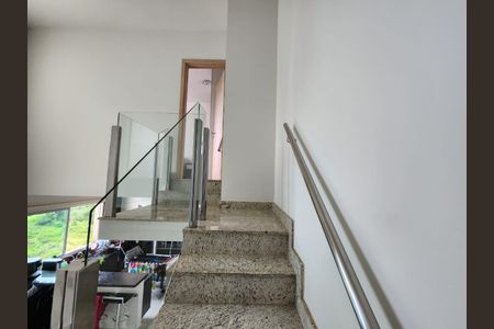 Apartamento à venda com 66m², 1 quarto e 2 vagas Apartamento à venda com 66m², 1 quarto e 2 vagasSala