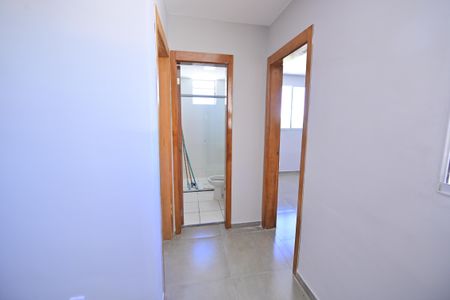 Apartamento para alugar com 45m², 2 quartos e 2 vagas Apartamento para alugar com 45m², 2 quartos e 2 vagasCorredor