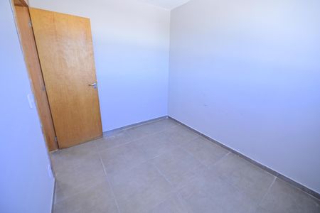 Apartamento para alugar com 45m², 2 quartos e 2 vagas Apartamento para alugar com 45m², 2 quartos e 2 vagasQuarto 1
